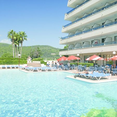 Tropic Park Hotel Malgrat de Mar Exterior photo