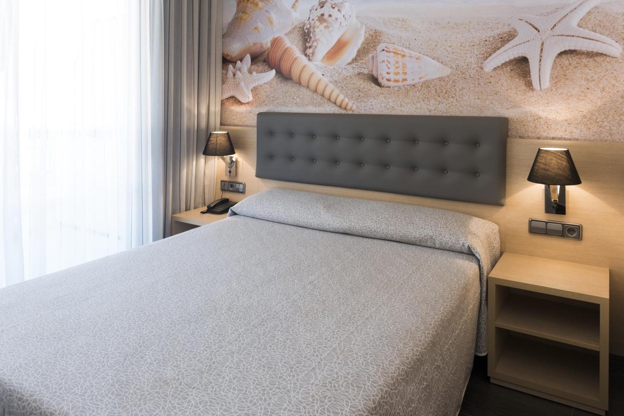 Tropic Park Hotel Malgrat de Mar Room photo