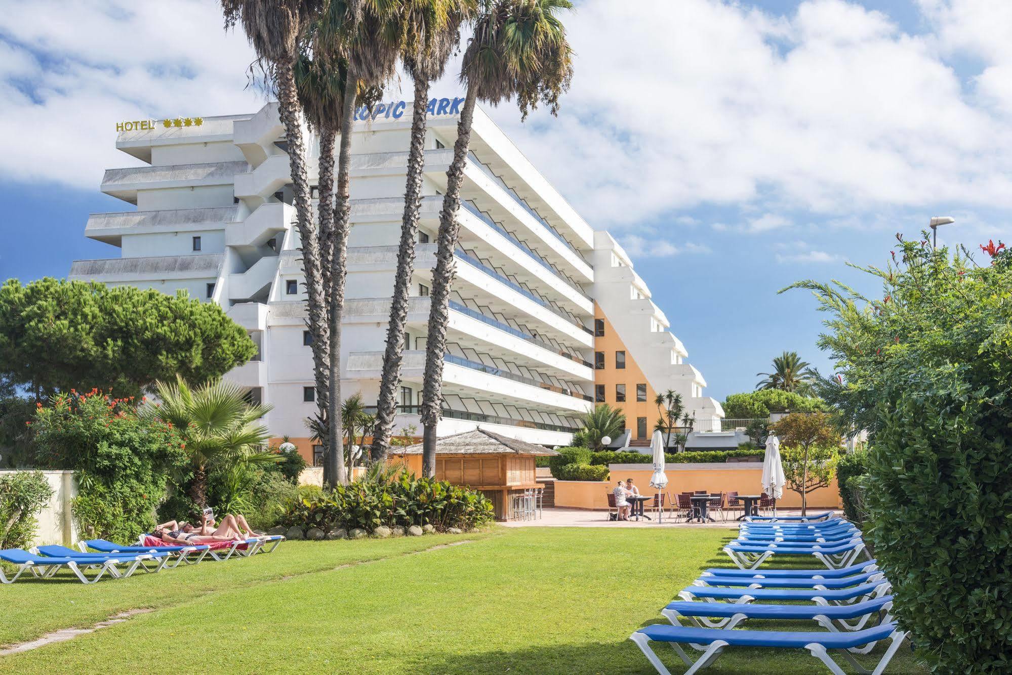 Tropic Park Hotel Malgrat de Mar Exterior photo